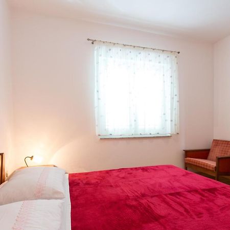 Apartman Leana Krk Town Exterior foto